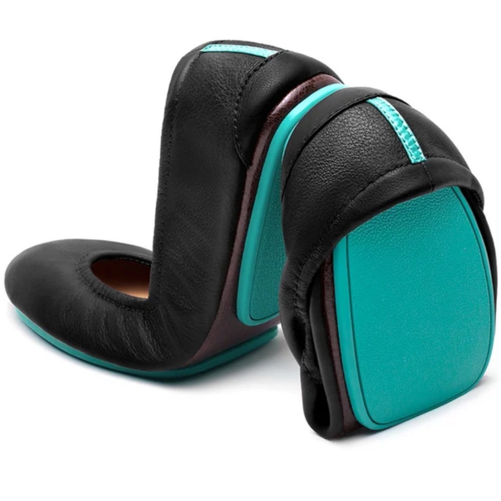 NWOT Tieks Matte Black Sz 5